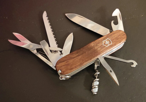 Victorinox swiss army knife - swiss,