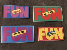 Autocollant Fun Radio Lot X4