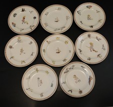 8 assiettes plates dinette