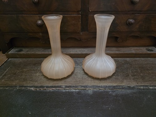 Paire vases anciens en - de,