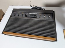 Atari 2600 Launch Edition Woodgrain Console (NTSC)