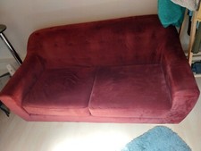 canapé 2-3 places rouge velours côtelé 
