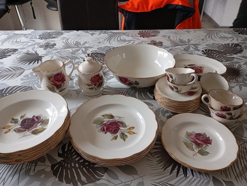Service table porcelaine - de,