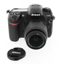 Nikon D200 + Nikkor 18-55mm