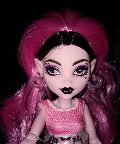 Poupée monster high - poupée,