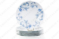 Six assiettes plates par L'Ancienne Manufacture Royale. Six dinner plates