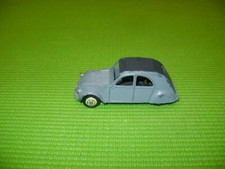 DINKY TOYS 24T CITROEN 2CV 1 LIGHT INTERIOR ROOF QUADRILLE