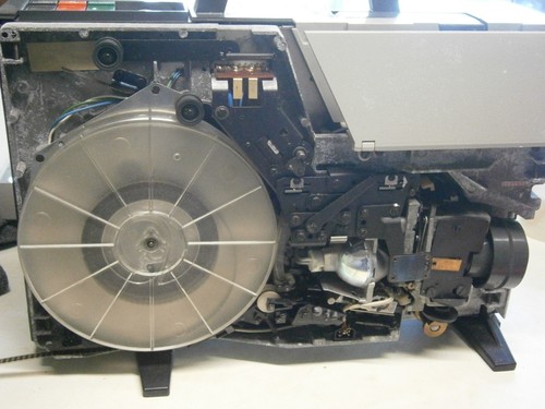 Ancien projecteur cinema - ancien,