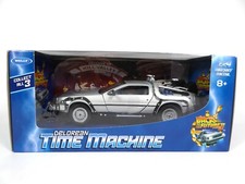 DeLorean Retour vers le Futur 2 - 1/24 Welly Diecast Voiture Miniature 22441W