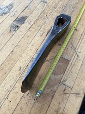 hache old tool, outil ancien