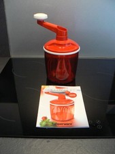 Speedy Chef Tupperware COMME