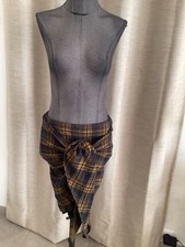 Très Belle Jupe Écossais