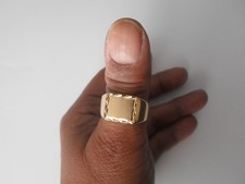 bague en plaqué or, chevalière ciselée, t. 64