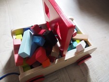 Chariot en bois et + de 40