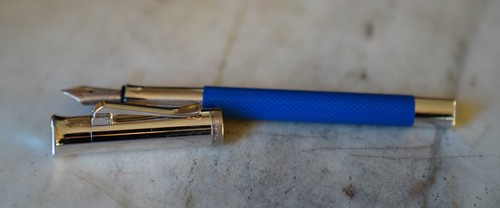 STYLO PLUME GRAF VON