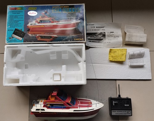 Bateau speed cruiser - speed,