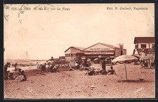 Old postcard Fos-sur-Mer, the lively beach with cabins and visitors under umbrellas 1938 