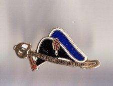RARE PINS PIN'S .. GENDARMERIE SABRE EPEE BICORNE CERCLE MIXTE BESANCON 25 ~CH