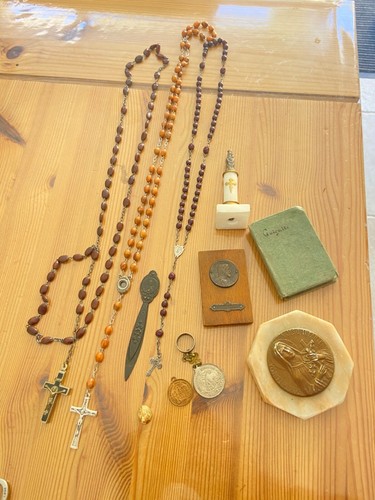 Lot objets religieux chapelet - objets,