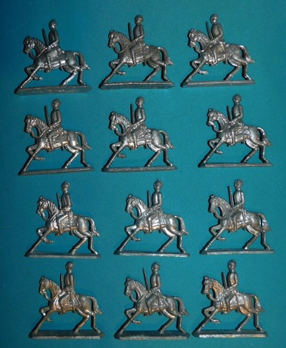 Anciens petits soldats de - anciens,