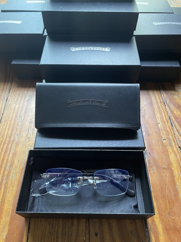 Chrome hearts cross design - chrome,