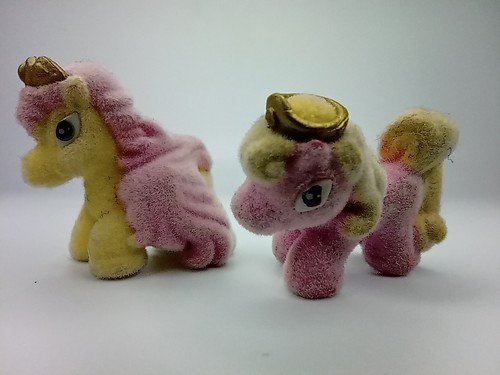 Figurine petit cheval poney - figurine, cheval,