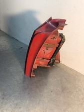 Feu arriere principal gauche