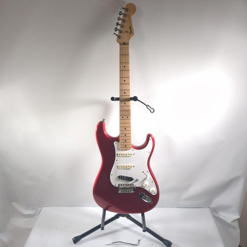 Guitare fender japan std - fender,