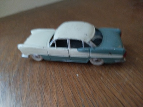 Petite voiture quiralu - voiture, simca