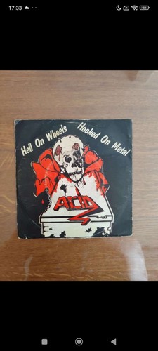 Vinyle acid hell - hell, on