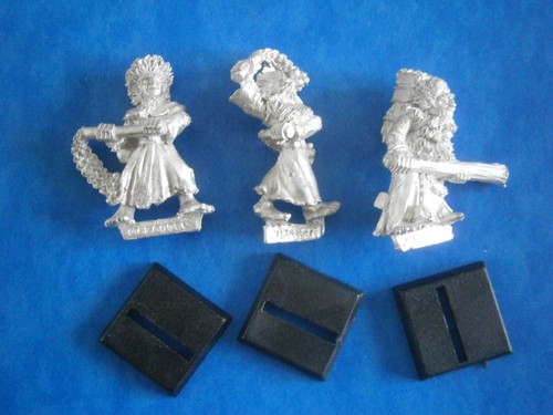 Lot figurines flagellant - lot, 3