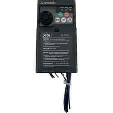 Variateur de fréquence MITSUBISHI D700 FR-D720S-025-EC pour pièces