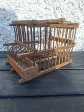 Cage en bois pour Appelant