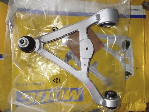 Triangle suspension moog - de,