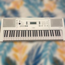 Yamaha EZ-300 61 touches