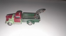 DINKY TOYS  CAMION       MECCANO   VEHICULE MINIATURE
