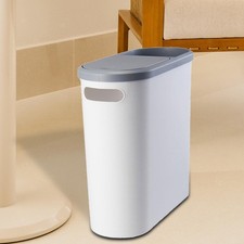 Poubelle de salle de bain