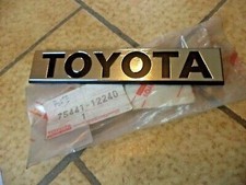 n°sa45 insigne toyota corolla