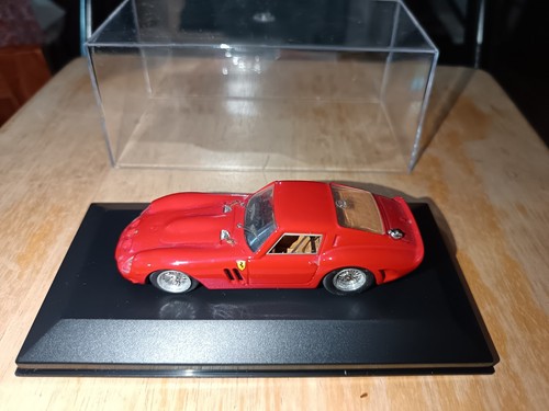 Miniature ferrari bang - miniature,
