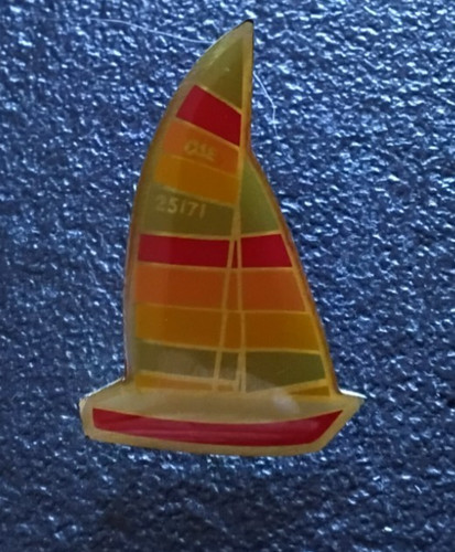 Pin bâteau voilier - pin’s,