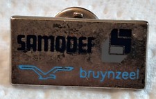 A26  Pin's Pins Pin épinglette samodef bruynzeel