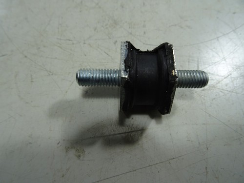 Fixation radiateur mercedes - radiateur,