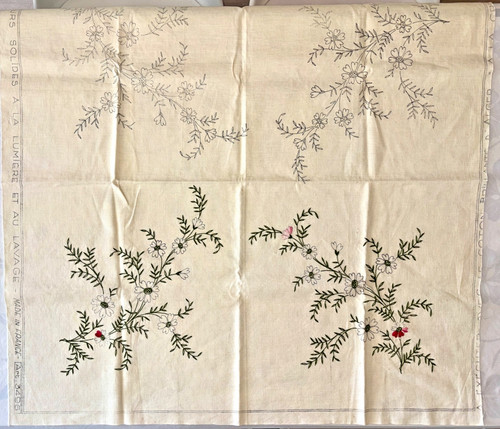 Nappe carrée et 8 - 1,