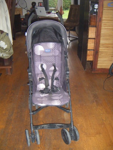 Poussette canne chicco très - poussette,