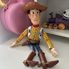 Poupée disney store woody toy