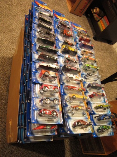 2004 hot wheels - hot, diecast~