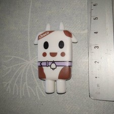 ART TOY figurine premium