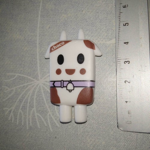 Art toy figurine premium - art,