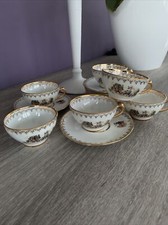 6 tasses et sous tasses