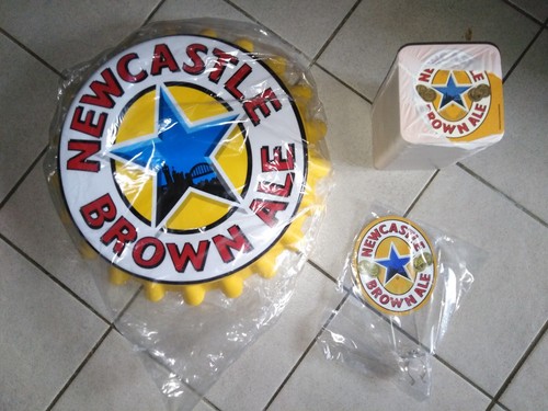 Lot newcastle enseigne sous - newcastle,